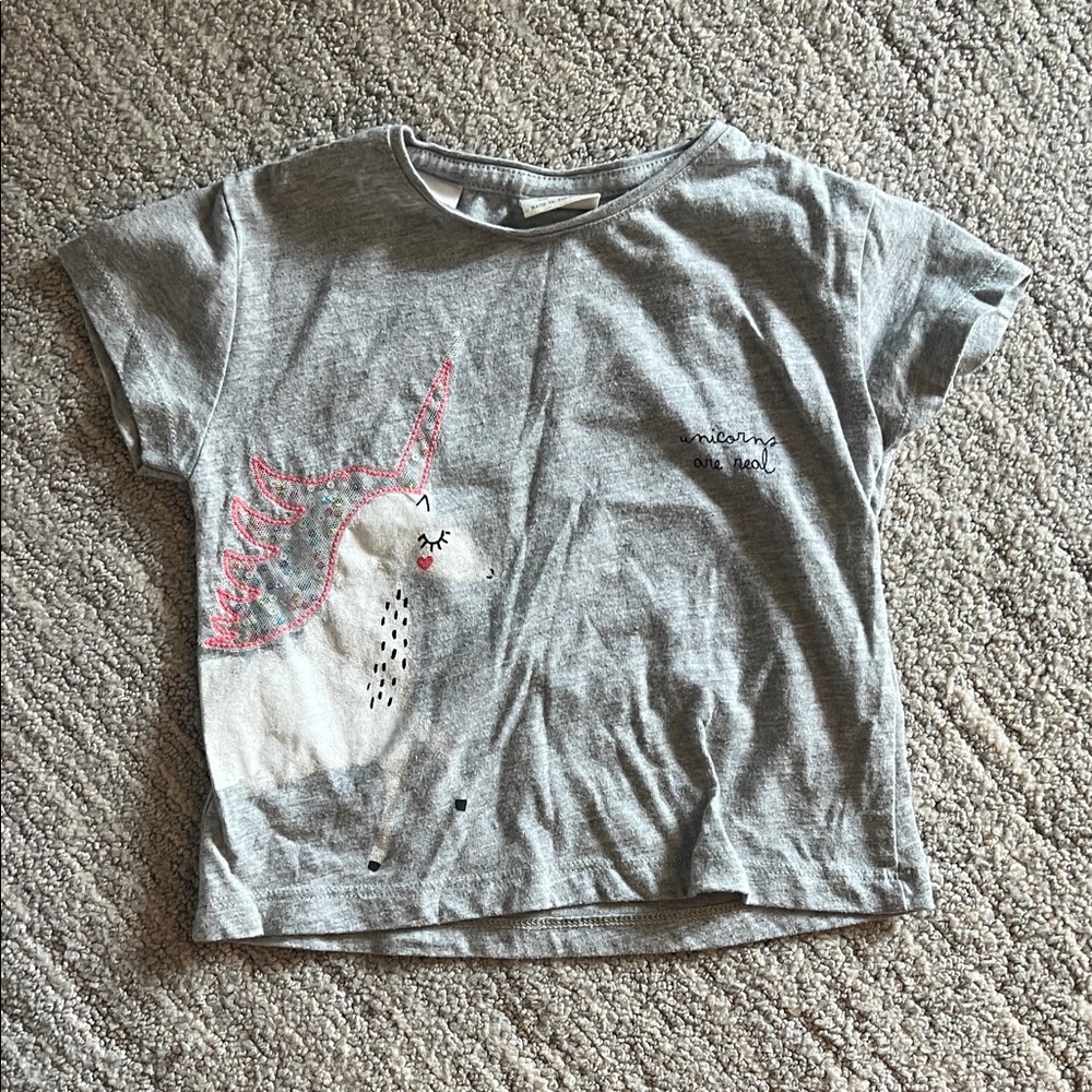 Zara kids unicorn tshirt (9-12 months)